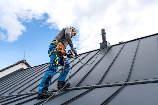 Hot Roofs in Oak Hills Place, LA
